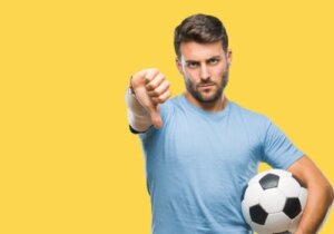 5 holdninger du bør unngå når barnet ditt driver med sport
