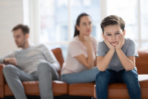 Hva du bør gjøre når du og partneren din er uenige om foreldreskap