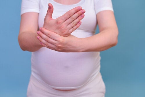 Karpaltunnelsyndrom under graviditet