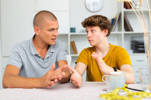 Hvordan håndtere kritikk fra tenåringer