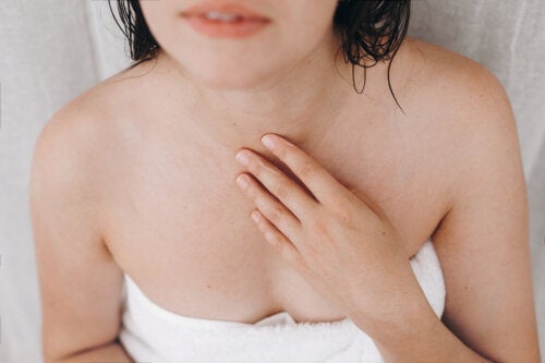 Hvordan ta vare på brystene dine etter fødsel