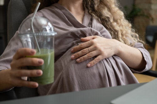 Alkoholfrie cocktailer under graviditet: Hva du bør vite