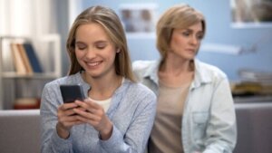 Tenåringen min gjør narr av meg